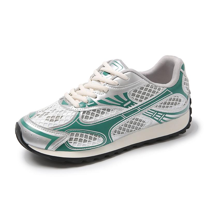 2025 autumn new Korean version breathable Forrest Gump shoes female ins student casual shoes female platform running shoes female A8201