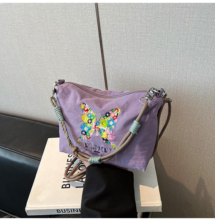 Embroidery Zipper Shoulder Bag Women's Niche Design Small Fresh Fashion Large Capacity Portable Storage Bag Toilet Bag