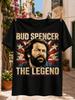 T-shirt Grafica Vintage con Ritratto di Bud Spencer Stelle E La Leggenda Stampa Frontale Rosso Crema Usurata Unisex Tutte le T-shirt