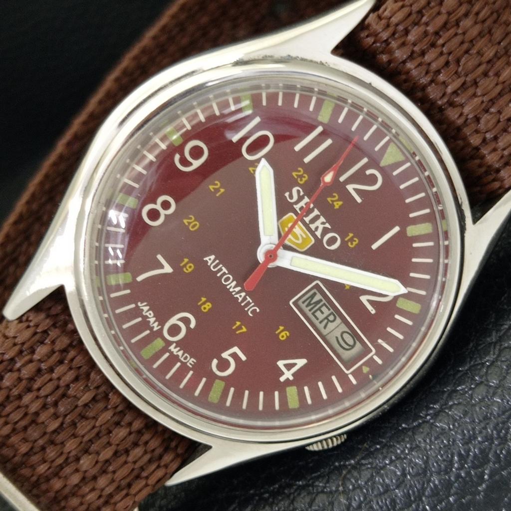 

Seiko 5 АВТОМАТИЧЕСКИЕ ЯПОНСКИЕ МУЖСКИЕ ЧАСЫ 7009A ВИНТАЖНЫЕ БОРДОВЫЙ ЦВЕТ ЦИФЕРБЛАТА a702359-5 R124-a702359