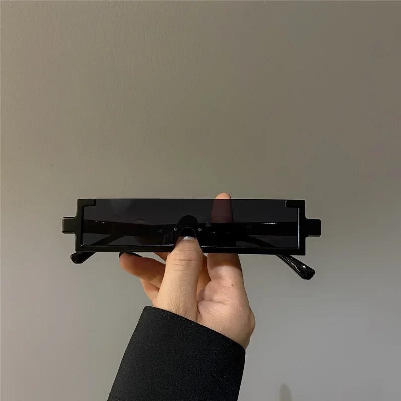 Tech Inspired Future Feeling Sunglasses Metal Rectangular Integrated Sunglasses Neutral Small Frame Sunglasses for Women