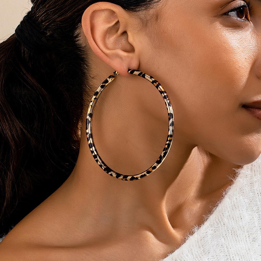 European and American Trend Geometric Circle Leopard Print Stud Earrings Exaggerated Retro Elegance Temperament Earrings Ear Jewelry