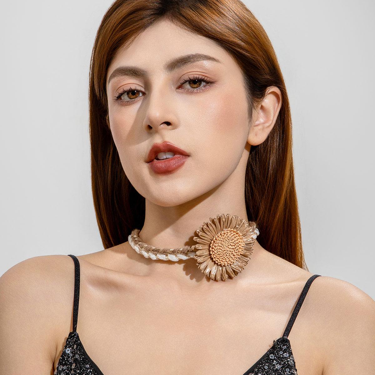 

Европейское и американское трансграничное осеннее новое плетеное ожерелье с цветком подсолнуха Лафит для женских украшений для путешествий и отпуска