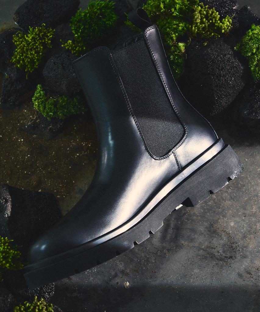 Draw Fit Modern Chelsea Rain Boots [Black]
