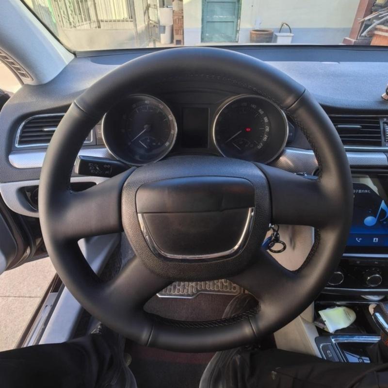 Hand-Stitched Wear Resistant Artificial Leather Citigo 2011-2012 Steering Wheel Cover For Skoda Octavia 2009-2013