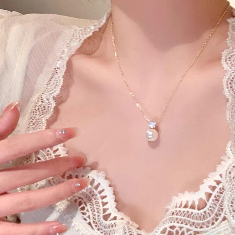 S925 Sterling Silver Zirconia Diamond Necklace for Women - Light Luxury Korean Style Clavicle Chain, Cute & High-End Fashion Accessory