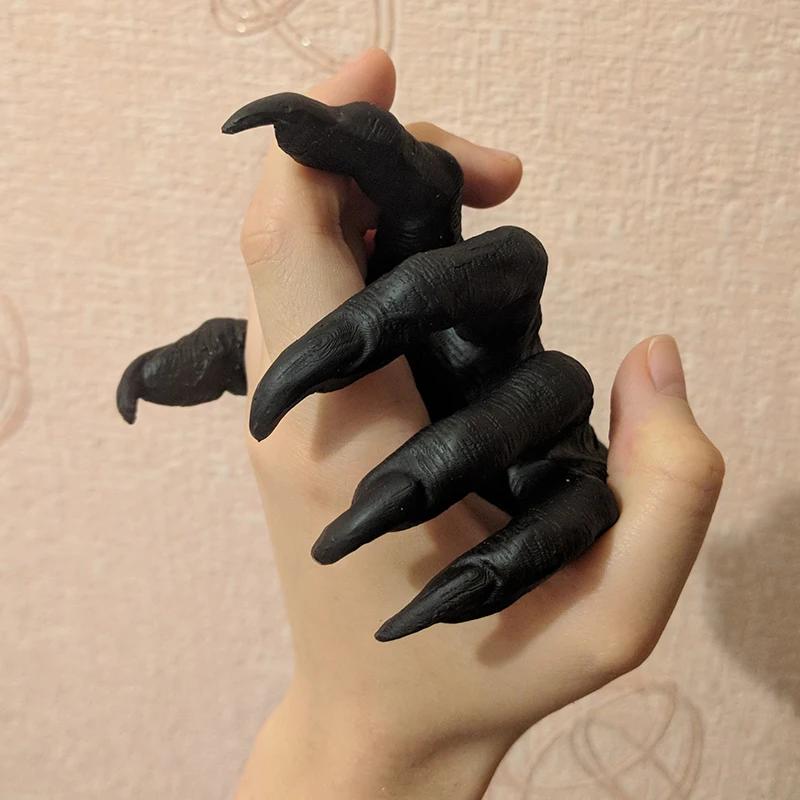 Halloween Decoration Witch Hand Devil Claw Resin Crafts Devil's Eye Wall Wall Hanging Resin Home Personalized Decorations