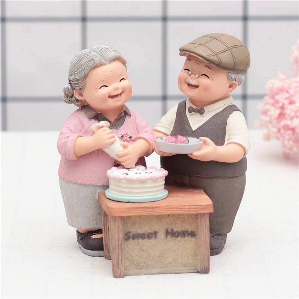 DIY Ornaments Home Decoration Sweety Lovers Grandparents Model Lovers Figurine Couples Figurine