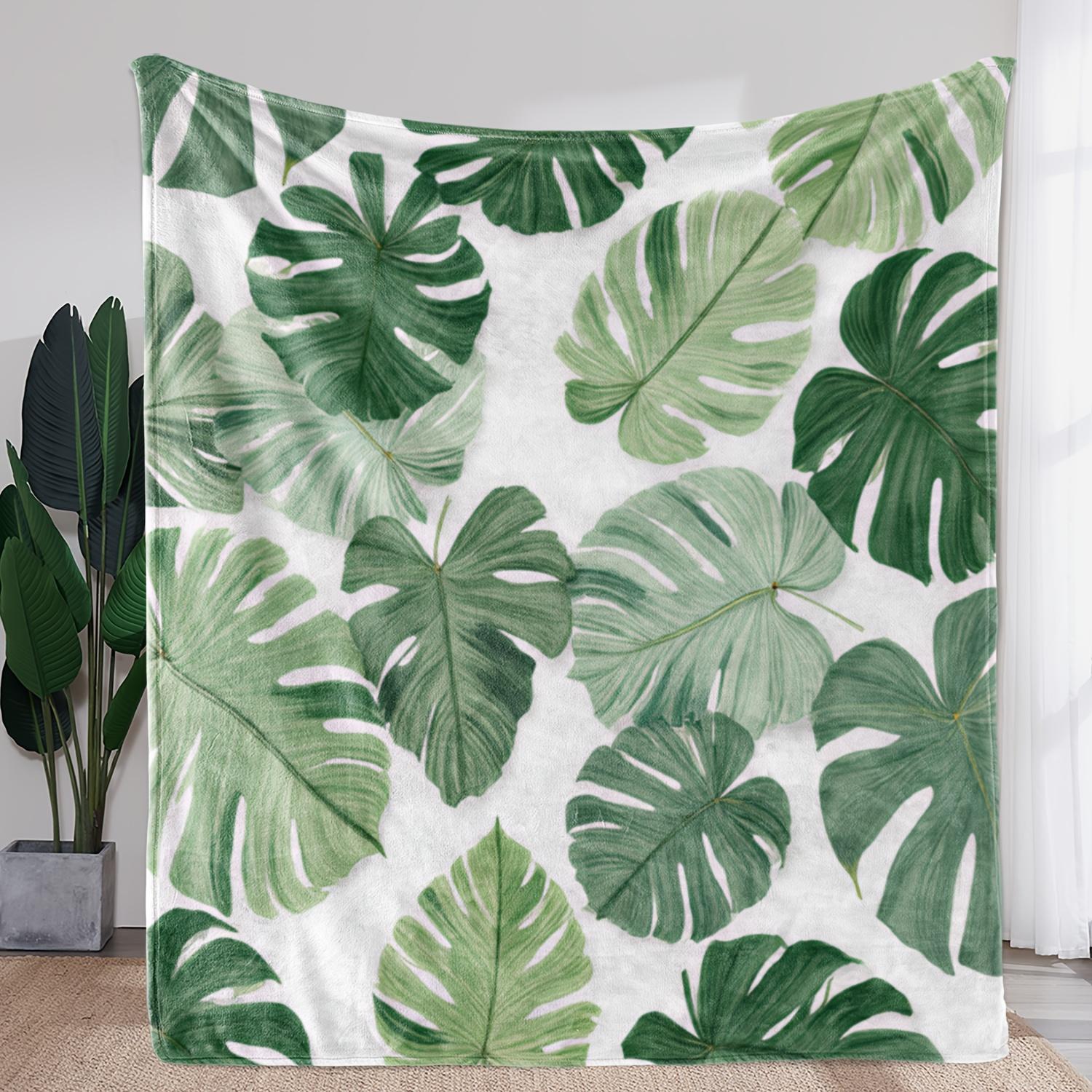 

1pc Flannel Blanket - Soft Warm Throw with Green & White Tropical Monstera Leaves, All-Season Couch Bed Travel Camping Office 130x150cm