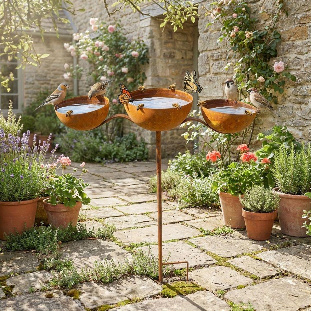Freestanding Rotatable 3-Tiered Bird Bath Rusted Metal Garden Rain Catcher Decorative Handmade Bird Water Bowls Courtyard