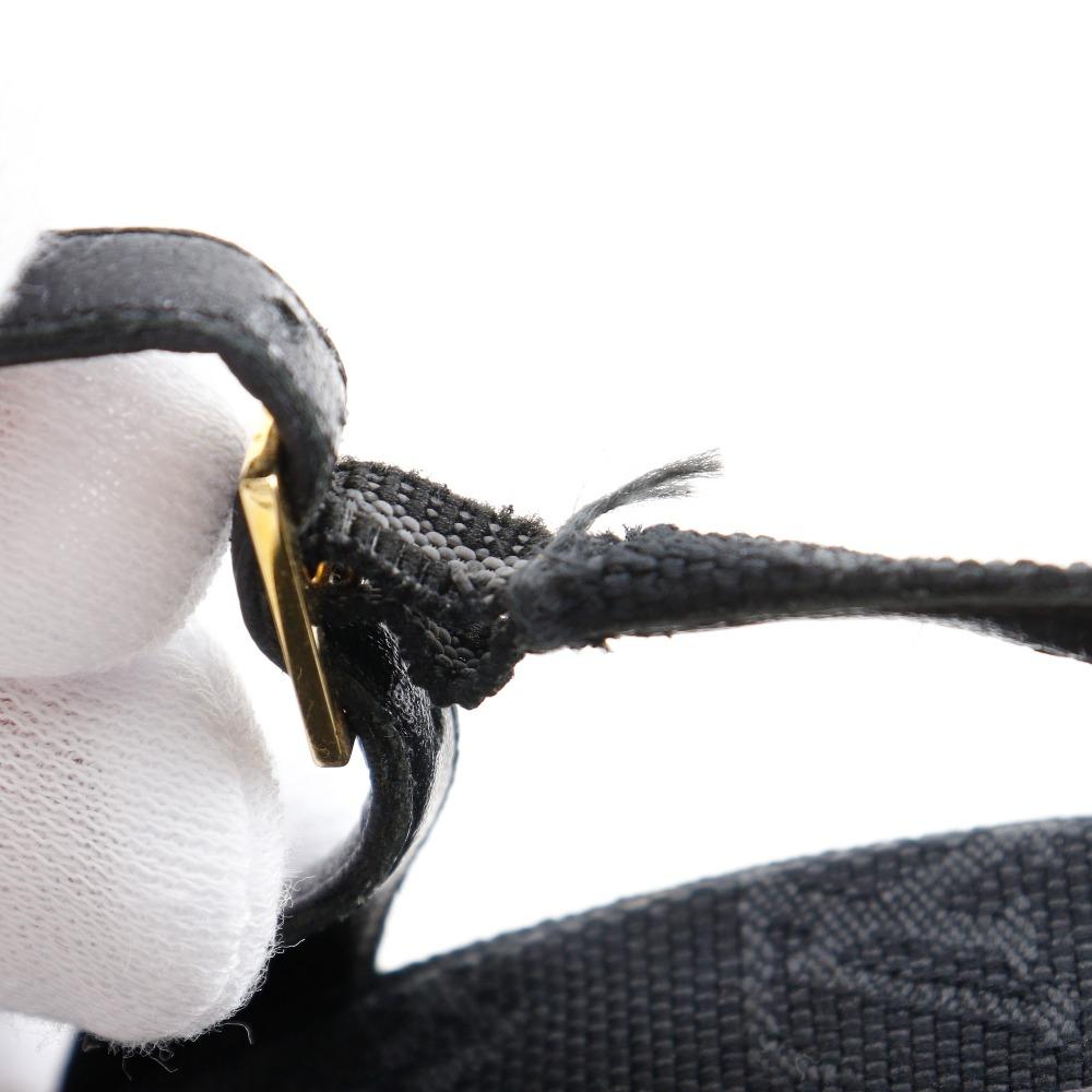 Louis Vuitton Lodičky s páskem Monogram černé plátno/kůže Dámské Použité