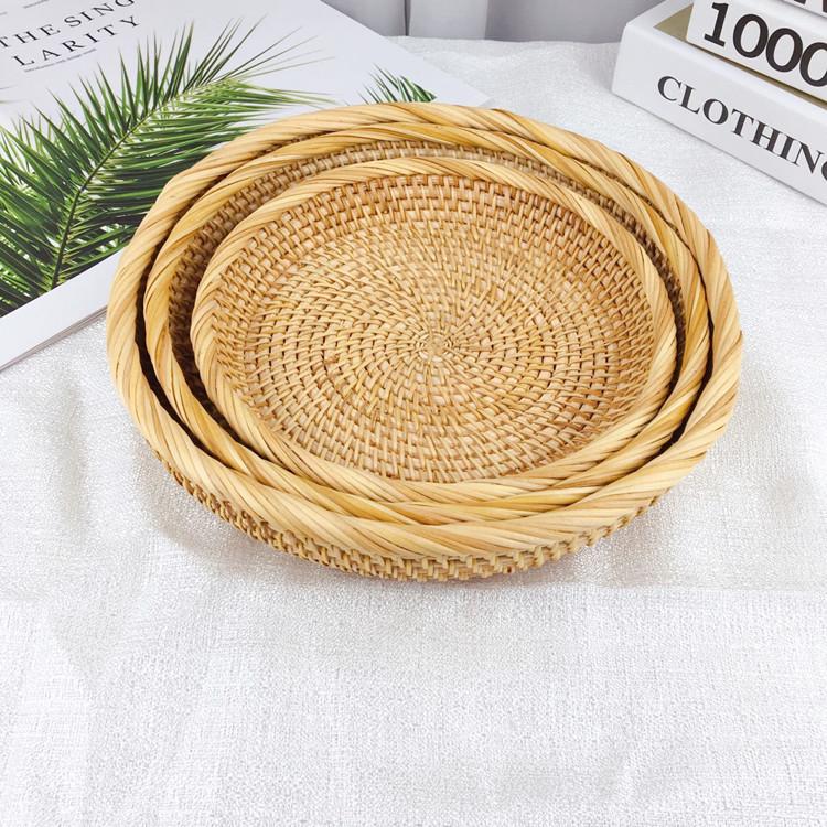 Vietnamese Woven Rattan Storage Basket: Fruit, Snacks, Sundries & Candy Organizer for Living Room or Coffee Table - Japanese Style