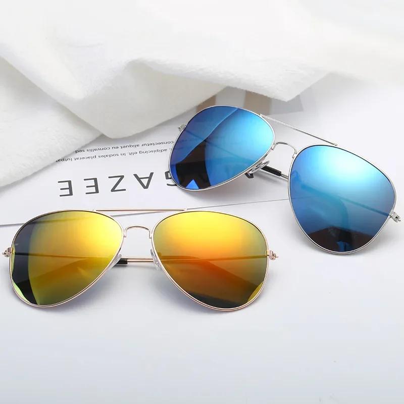 Anti Reflective Vintage Pilot Sunglasses Fashionable Unisex Multi-color Sunscreen Shades for Men and Women