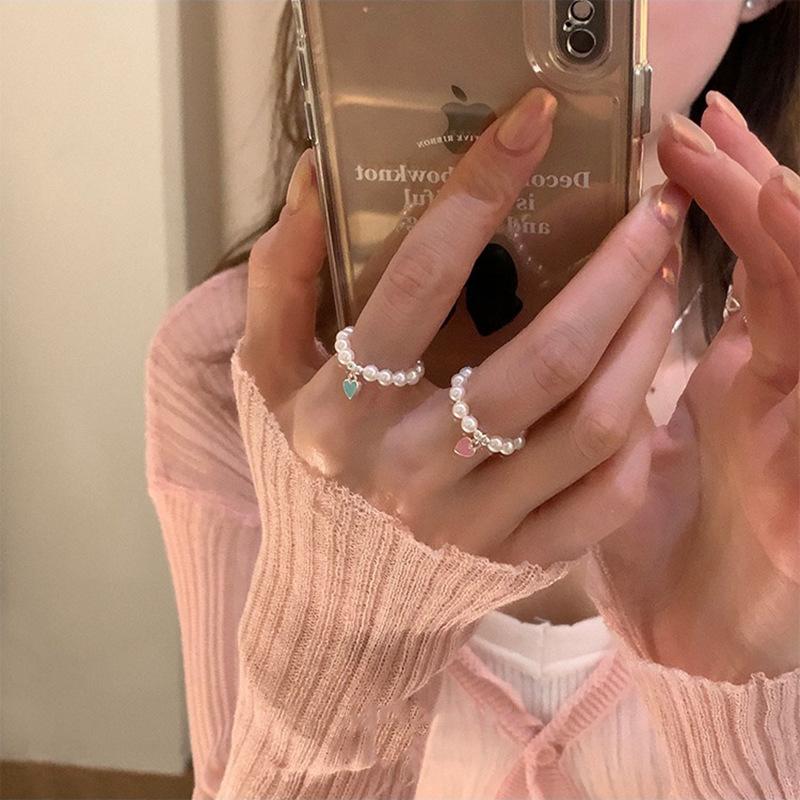 Pearl Heartshaped Trendy Ring For Women Fashionable Design For Wear Everyday