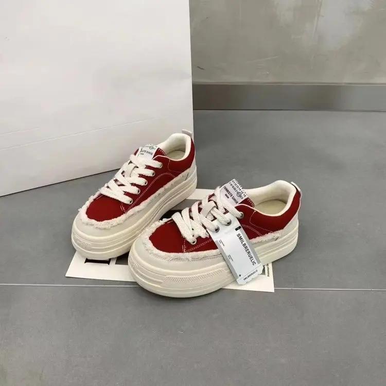 

Кроссовки на платформе 2024 года, осень, новые универсальные повседневные парусиновые туфли на высоком каблуке, женская весенняя женская обувь, средняя (3см-5см) для взрослых 40 красный