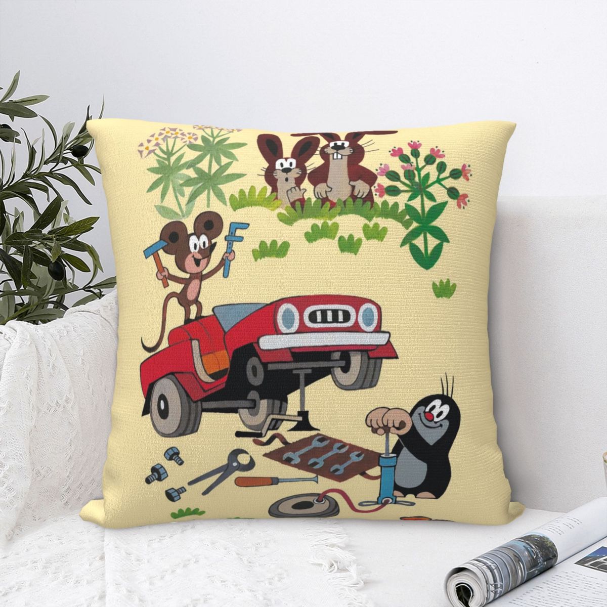 Fine Glasses Unisex The Little Mole Repair Car Pillow Case Vintage Pillow Cover Polyester Cushion Cover Pillowcases For Office Car Home Decorative