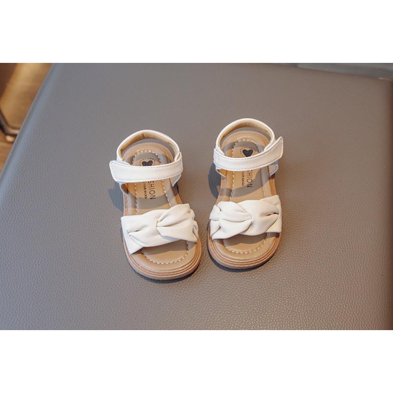 Children's Stylish Sandals for Girls Soft-Sole Non-Slip Beach Shoes for Toddlers Cute Girls Shoes Elegant Youth Shoes
