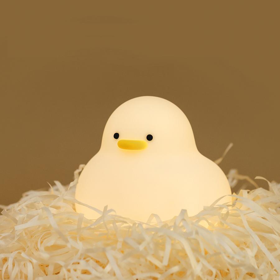 Cute Duck Night Light Soft Silicone Light USB Charging Fun Desk Lamp Can Be a Housewarming Gift or Birthday Gift