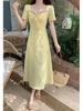 2025 Plus Size French Floral Short Sleeve A-line Dress for Women - Slimming Summer Design.