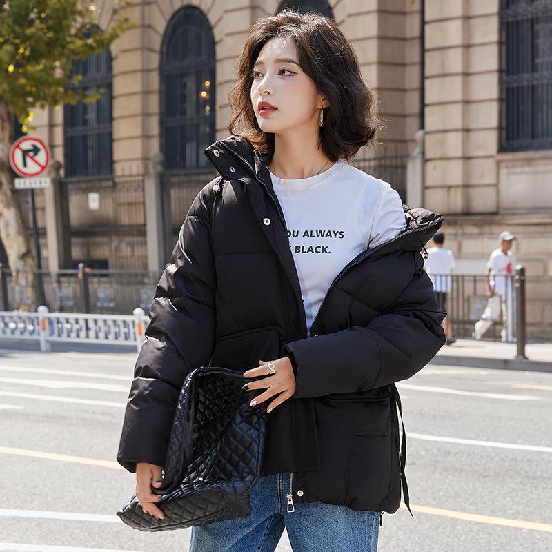 New Thickened Cotton-padded Jacket Ladies Winter Russian Hooded Bread Coat In Autumn and Winter.