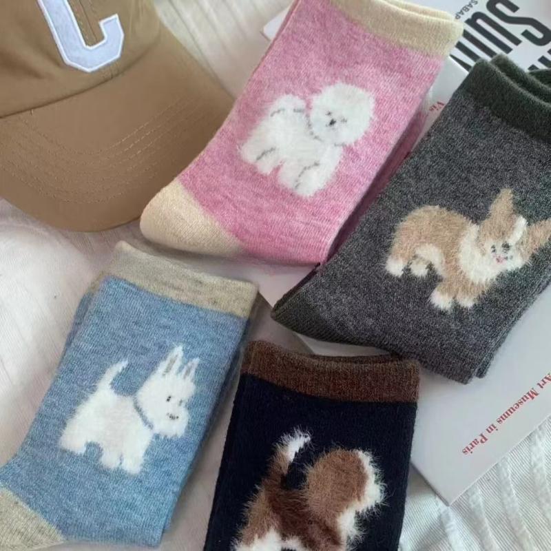 Autumn and Winter Japanese Warm Thickened Mid-calf Socks Puppy Cotton Wool Socks Female