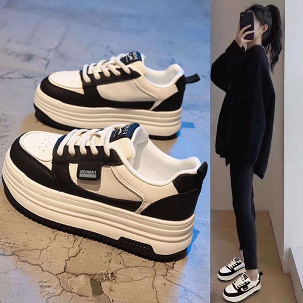Thick-soled versatile little white shoes women's 2025 new spring lightweight black and white panda shoes versatile sports and leisure board shoes