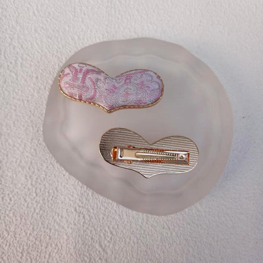 Handgefertigte chinesische bestickte Haarnadel - Brokat-Entenschnabel-Klammer