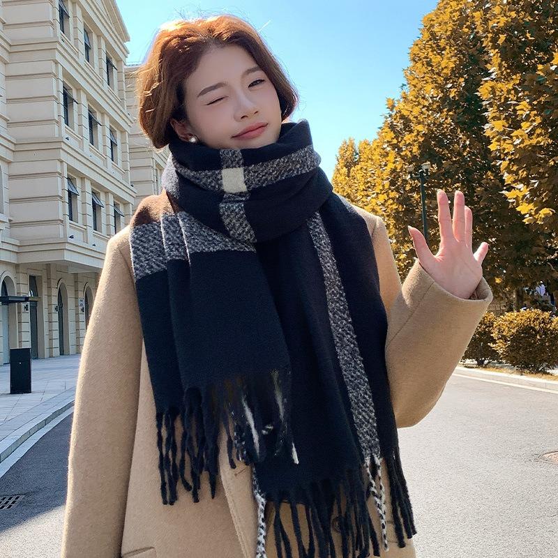 Plaid scarf winter new high-end thickened versatile warm shawl student couple scarf retro style