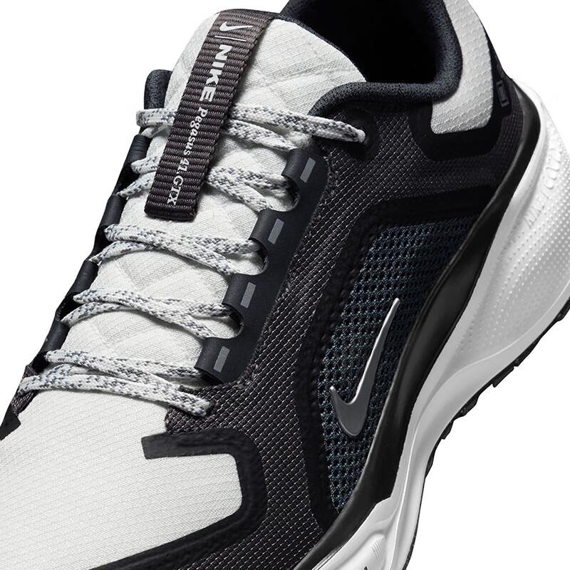 Nike Women's Pegasus GTX Winter Waterproof Running Shoes