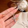 European and American Diamond Cross Necklace - Summer Light Luxury, Versatile, Exquisite Clavicle Chain for Women.