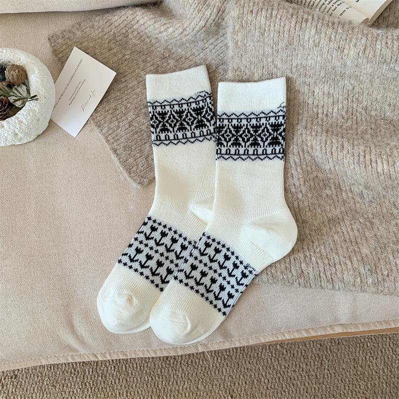 Ethnic-style Socks for Women, Mid-calf Socks for Autumn and Winter, Black, White and Grey, Retro Artistic Pile Socks, Cool Cotton Socks