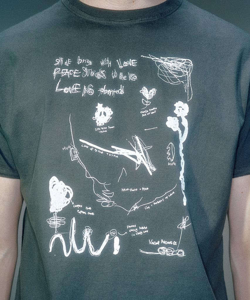 Beikeonteuakaibeu Evan Artwork T-Shirt (3Color)