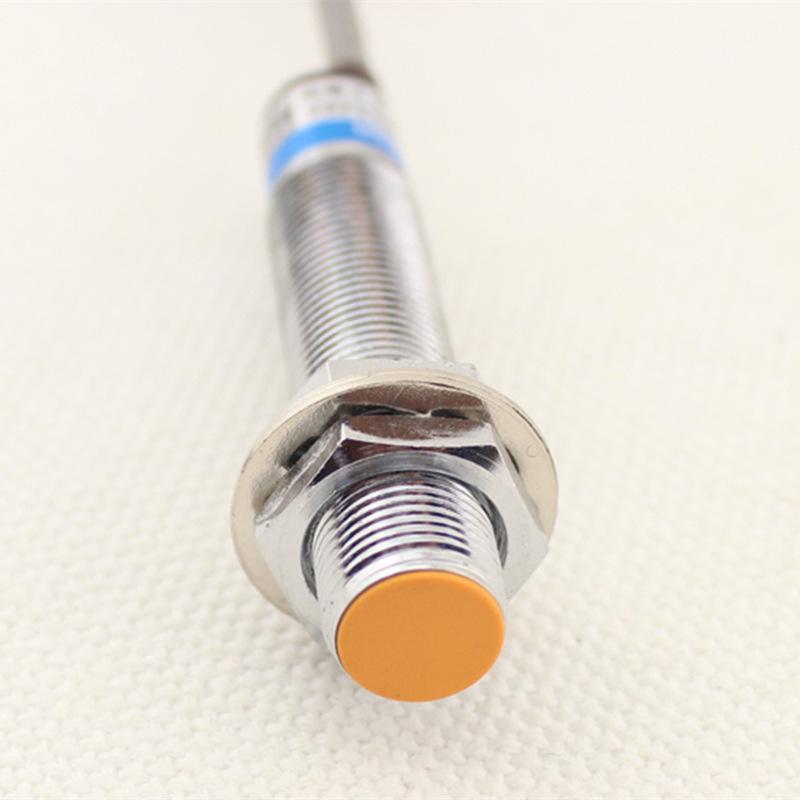 Metal Inductive Proximity Sensor 24V Three-Wire SSBM-3002ABCDALBL2002AB AC/DC