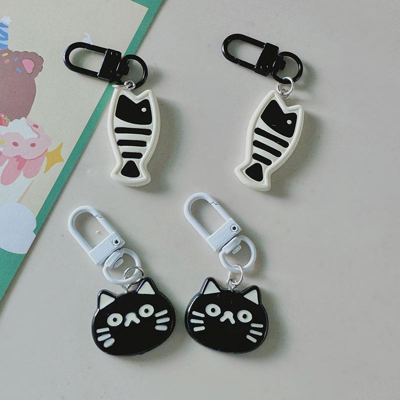 Cute Cartoon Little Cat Keychain Creative Fish Kitten Pendent Charms Keyring Fashion Accessories Jewelry Gifts Car Key Chains