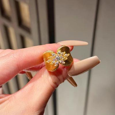 Mittelalterlicher Vtage Hof Goldring, Schwerindustrie Diamantbesetzter Breiter gebürsteter Zeigefingerring, Leichter Luxus Old Money Stil Fingerring