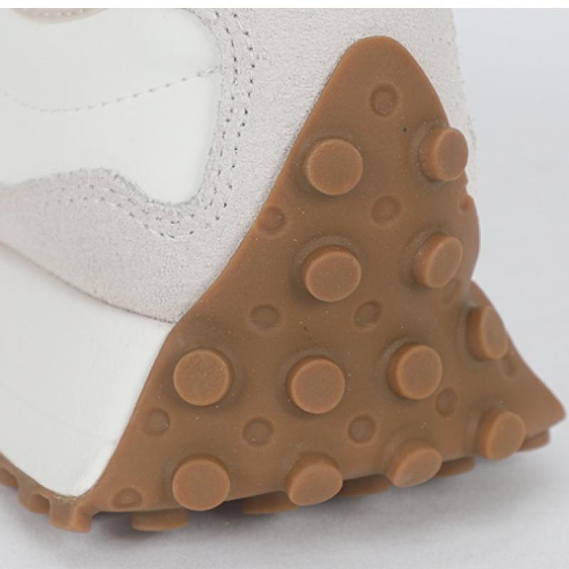 New Balance Genuine 327 Moonbeam Timberwolf