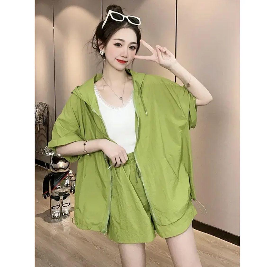 Летний Модный Повседневный Укороченный Худи с Длинным Рукавом Защита от Солнца Костюм из Двух Предметов: Худи + Шорты Модный Женский Костюм M