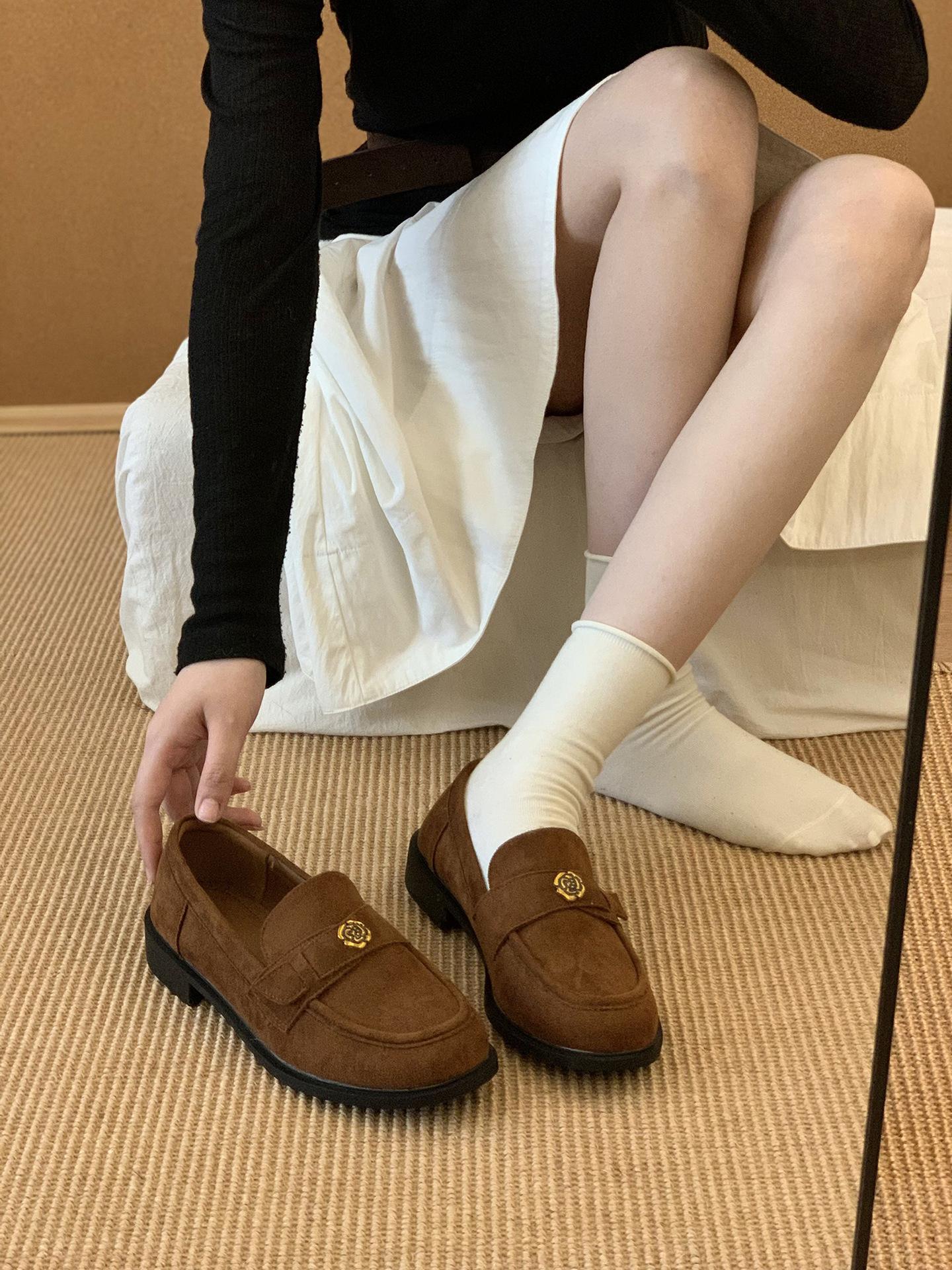 

Элегантный темперамент 22 новые осенние лоферы в британском стиле 35 коричневый