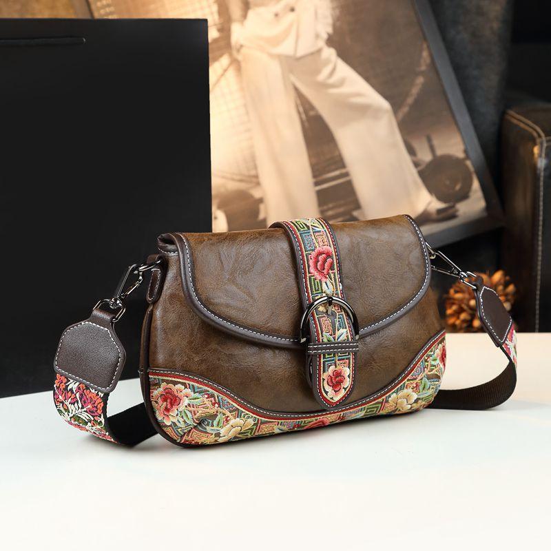2025 New Genuine Leather Flowers Women Bag Luxury Fashion Small Saddle Bag Girls Embroidered Handbags Shoulder Crossbody Bags
