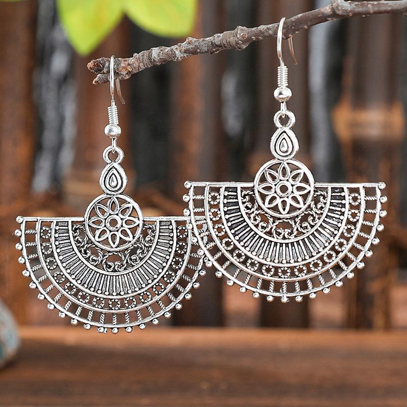 Fashion Vintage Tibetan Silver Carving Round Geometric Flower Drop Earrings Woman Retro Ethnic Boho Long Dangle Female Earrings