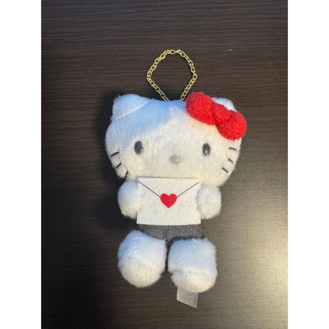 Hello Kitty Mascot Plush Letter Heart