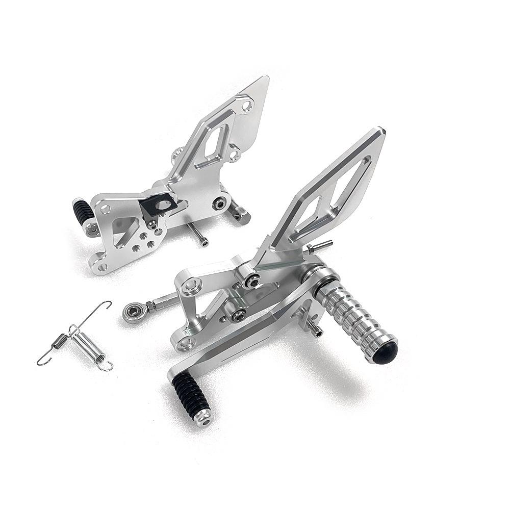 YAMAHA R25/R3/MT-03/MT-25 Raised Footpeg Assembly (2014-2020)