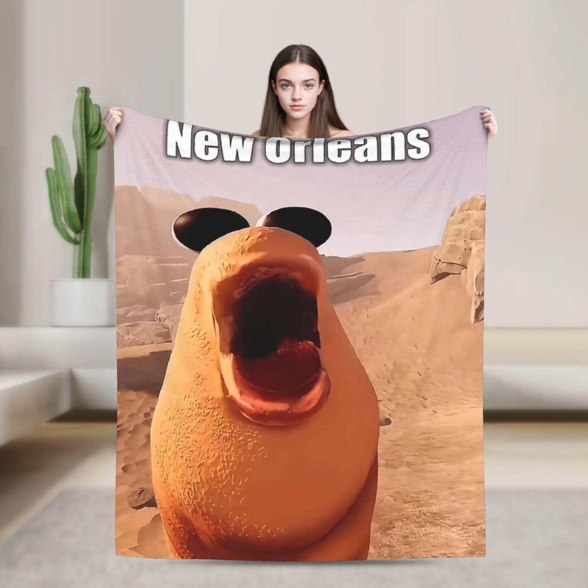 

Super Soft Funny Robert Help Marcus The Worm Throw Blanket Premium Fleece Flannel Lightweight Bed Blanket Cozy Fluffy Blankets 30x40in