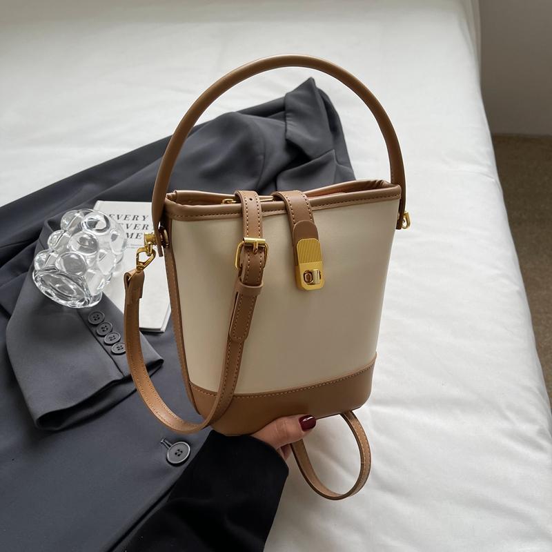 Internet celebrity contrasting color texture bucket bag messenger bag new popular high sense foreign versatile portable bucket bag