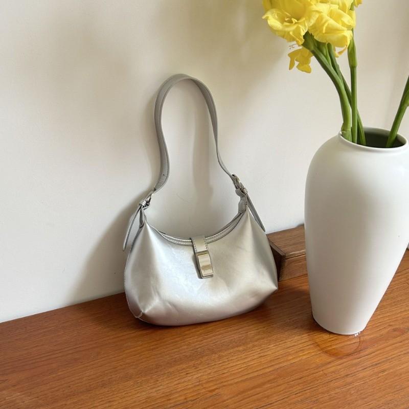 IELGY Crescent Underarm Retro Elegant Shoulder Female Bag All-Match Commuter