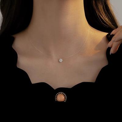 Collana con Pendente a Goccia in Zircone Trasparente e Filo da Pesca per Donna, Collana Invisibile con Grande Pendente a Goccia in Zircone, Catena con Chiusura per la Clavicola, Collana Lacrima di Sirena