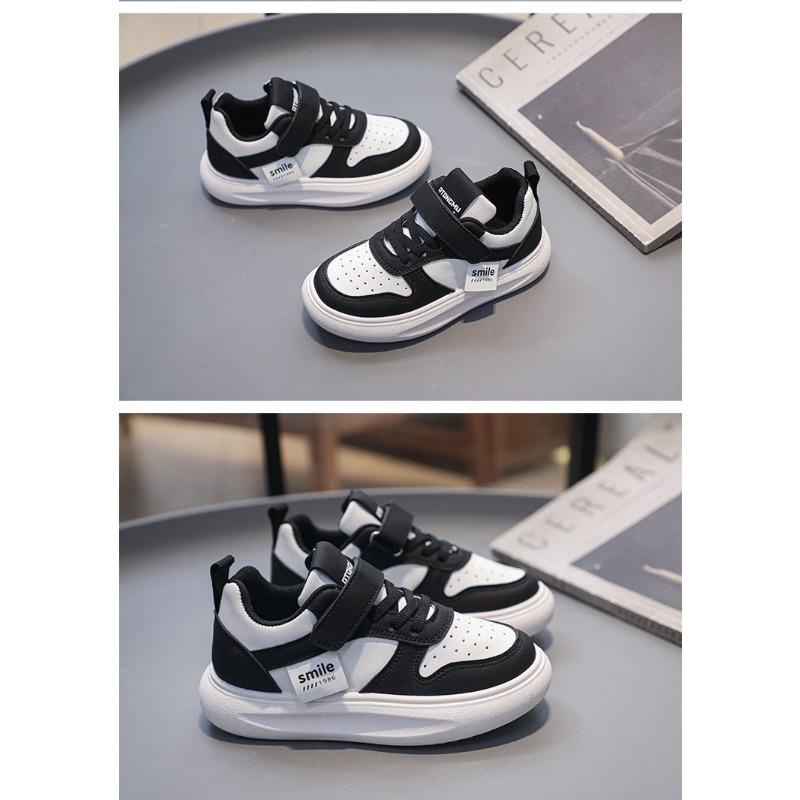 Scarpe sportive per bambine Primavera Nuove scarpe per bambini Scarpe da tavola per ragazzi Scarpe per bambini grandi Scarpe leggere piccole bianche Primavera e autunno basse