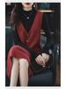 Women's Sleeveless Knit Vest Dress for Spring & Fall 2024 - Mid-Length, Loose, Over-the-Knee Style