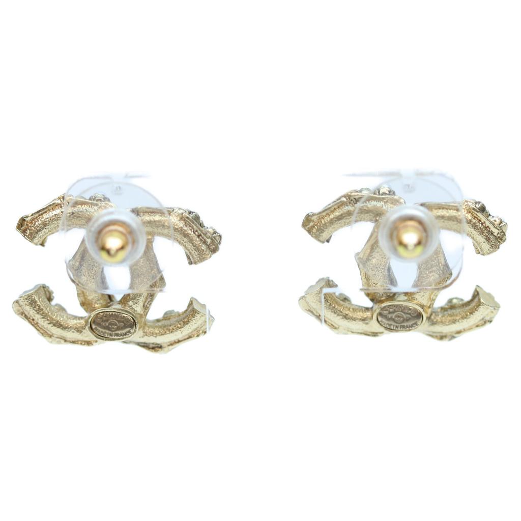 CHANEL 14P Gold Plated Pearl CC Logos Earring earring goldUsed
