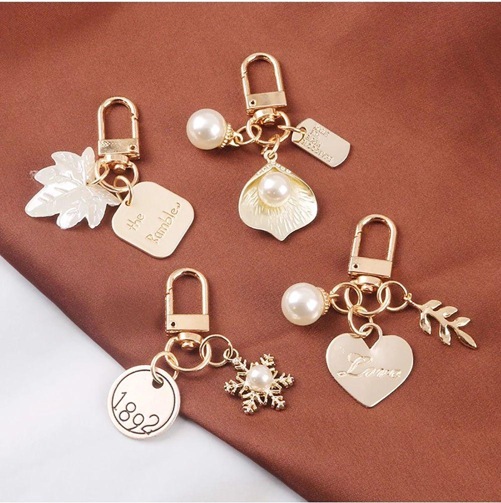 Pendant Metal Female Shell Pearl Heart Keychain Korean Style Key Lanyard Women Car Keyring Letter